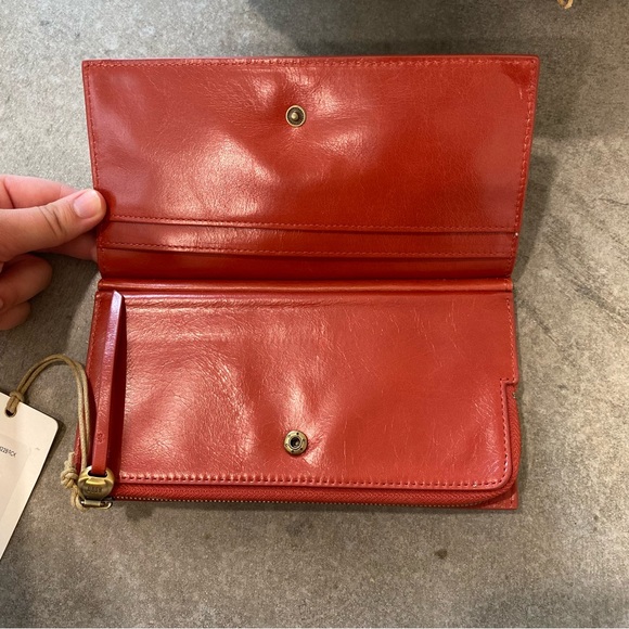 NWT HOBO Gracie wallet in Brick - Picture 3 of 7